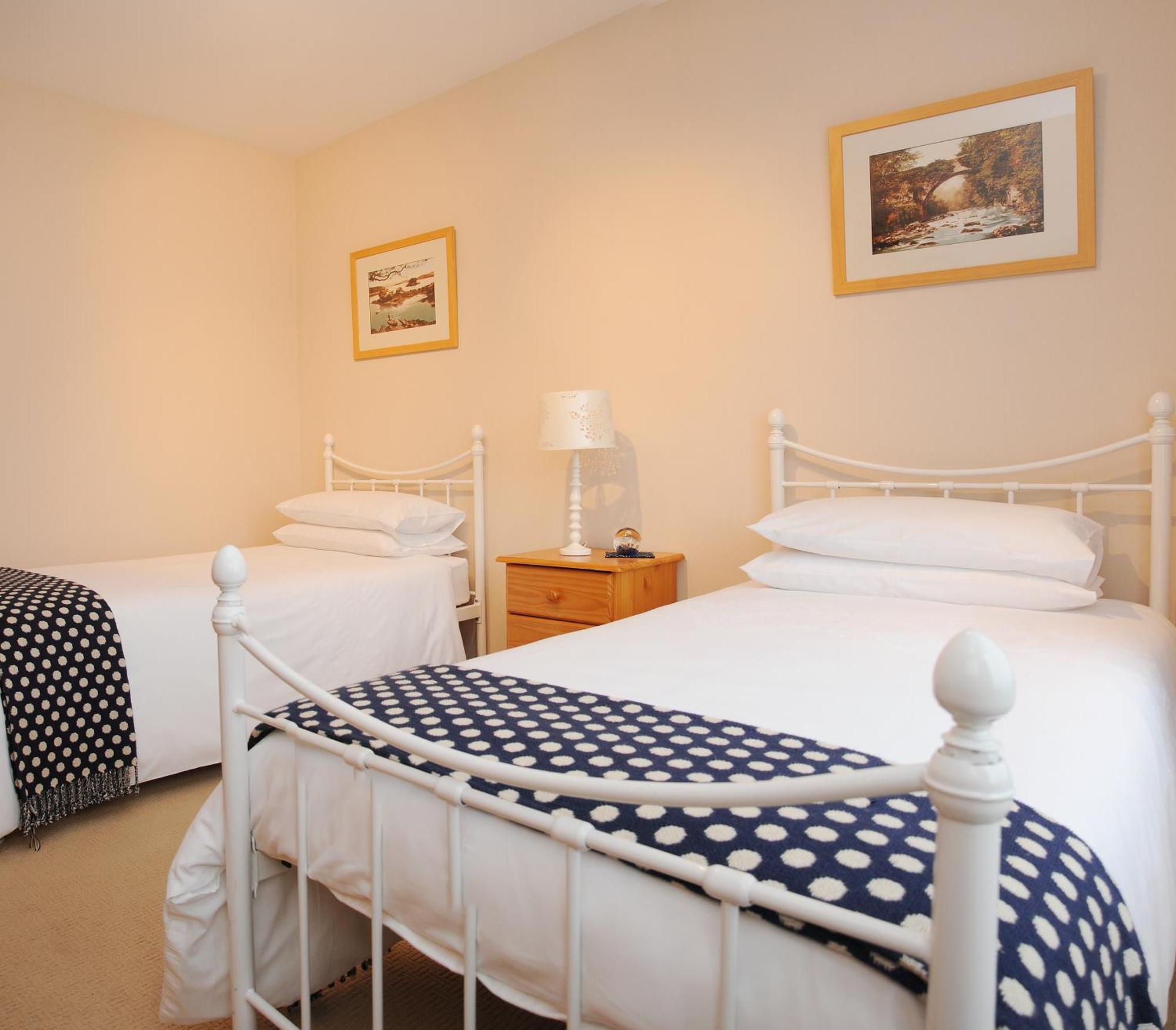 Cottesmore Bed And Breakfast ブッシュミルズ エクステリア 写真